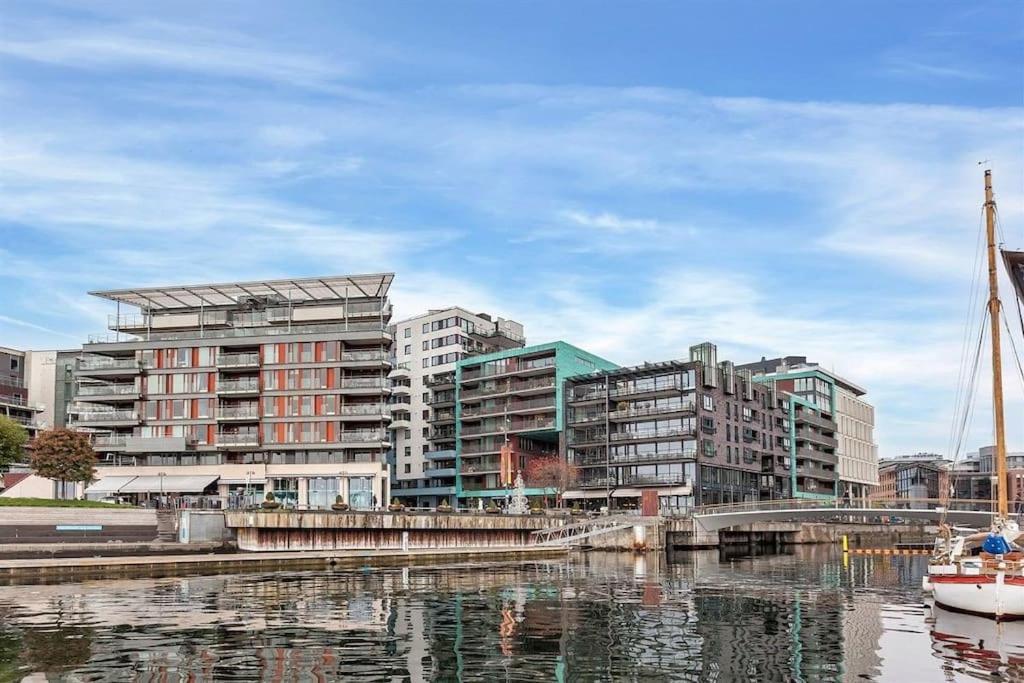Tjuvholmen / Aker Brygge - Most Expensive Area In Oslo! Exterior foto